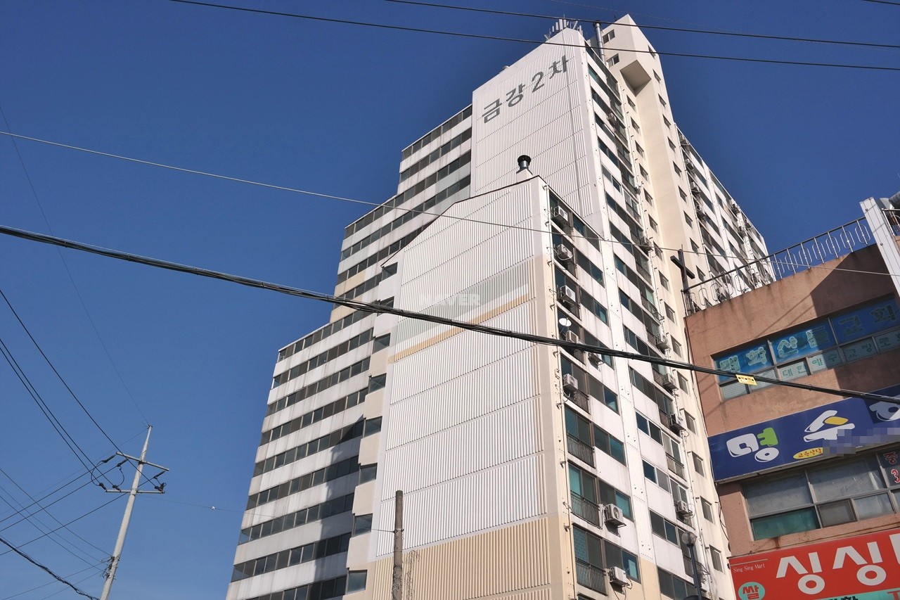 Building entrance with signage