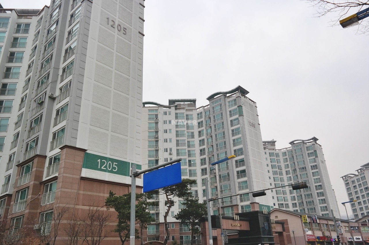 Building entrance with signage