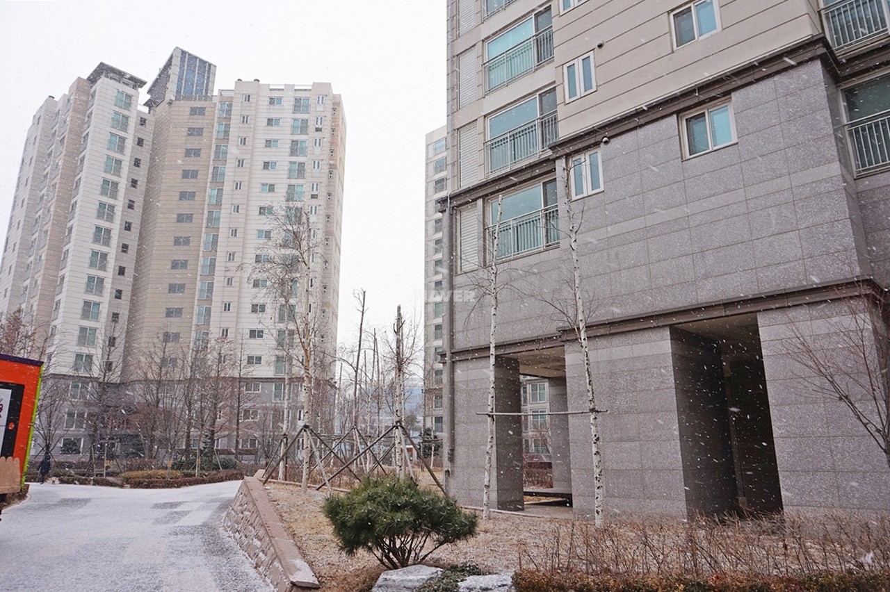 Building entrance with signage