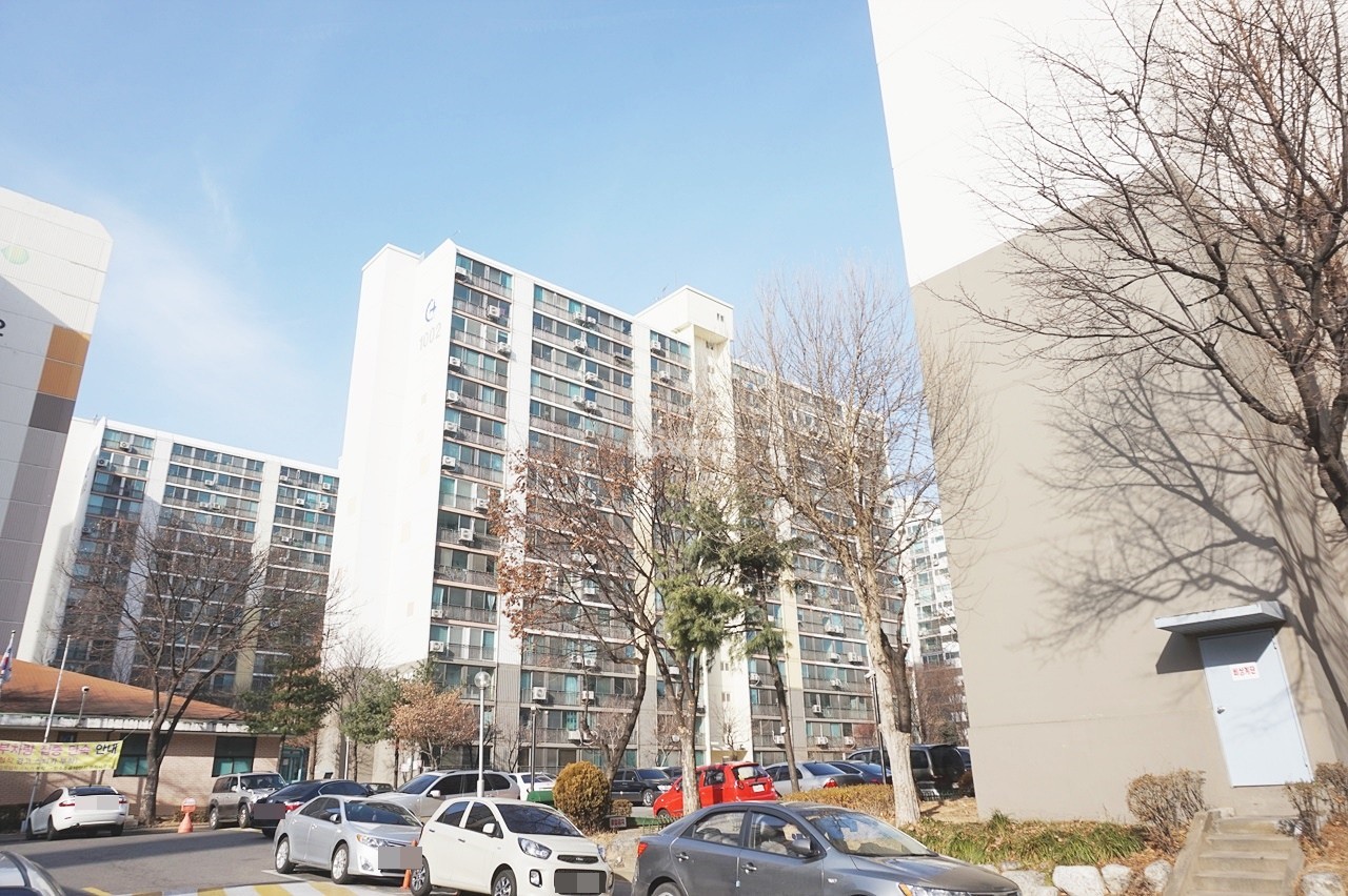 Building entrance with signage