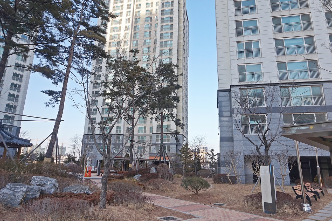 Building entrance with signage