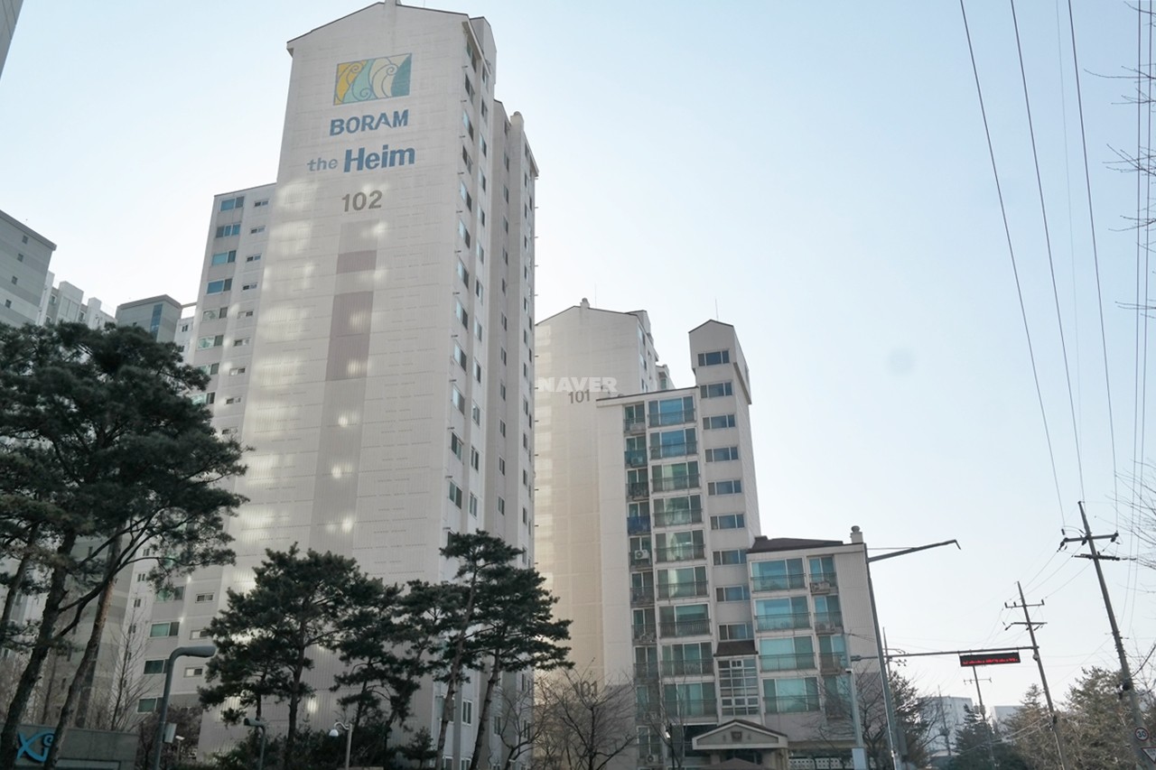 Building entrance with signage