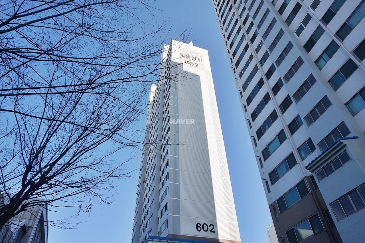 Building entrance with signage
