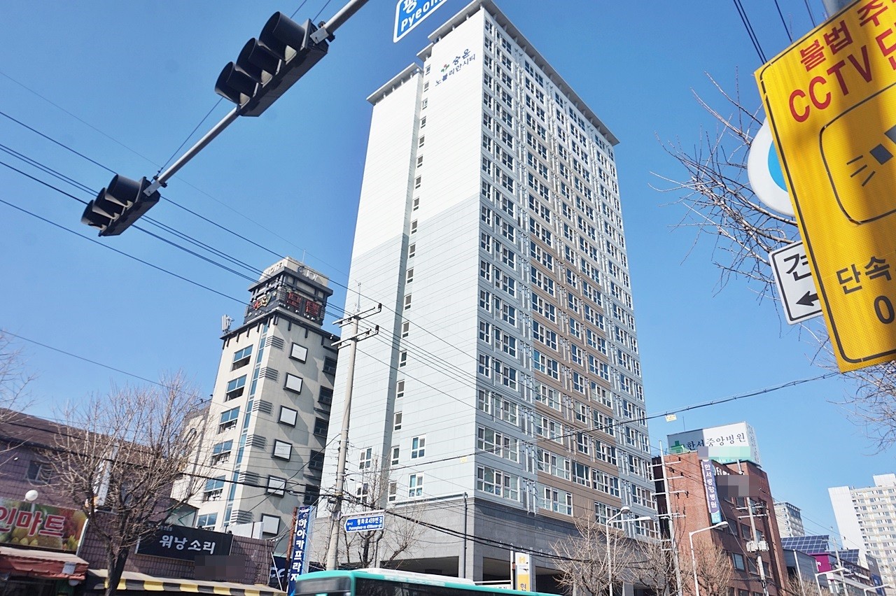 Building entrance with signage