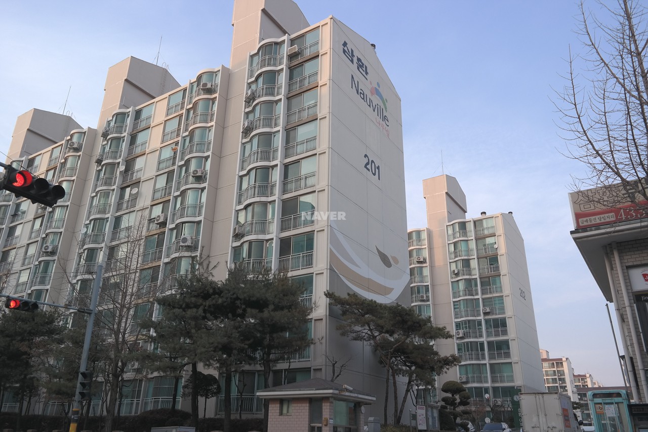 Building entrance with signage