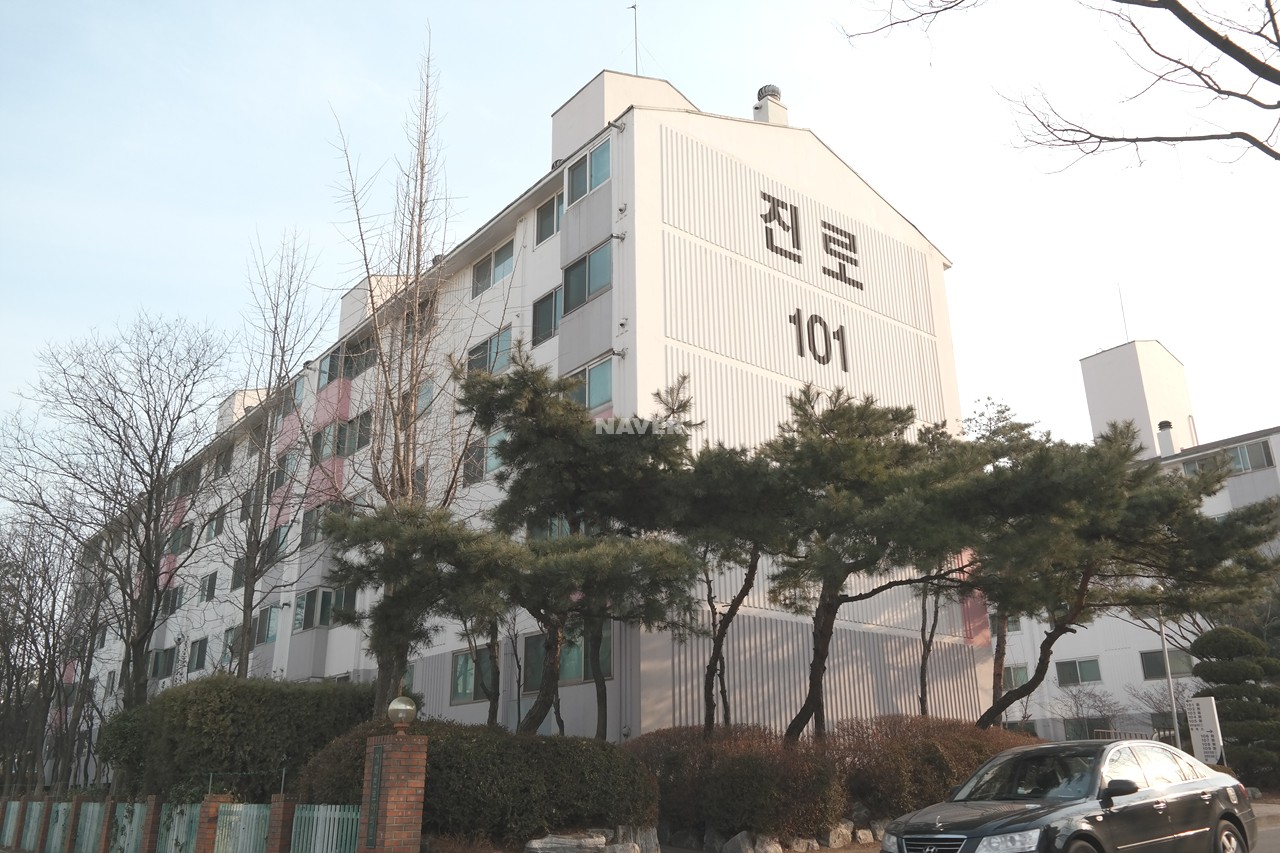 Building entrance with signage