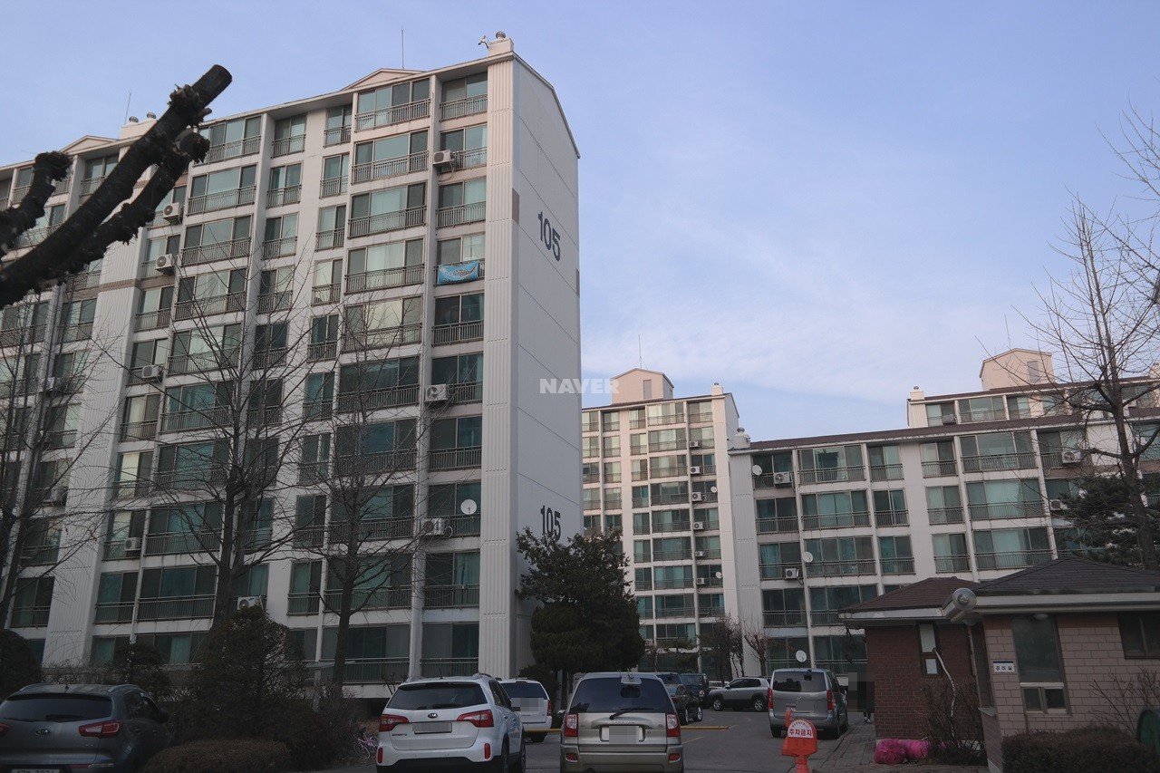 Building entrance with signage