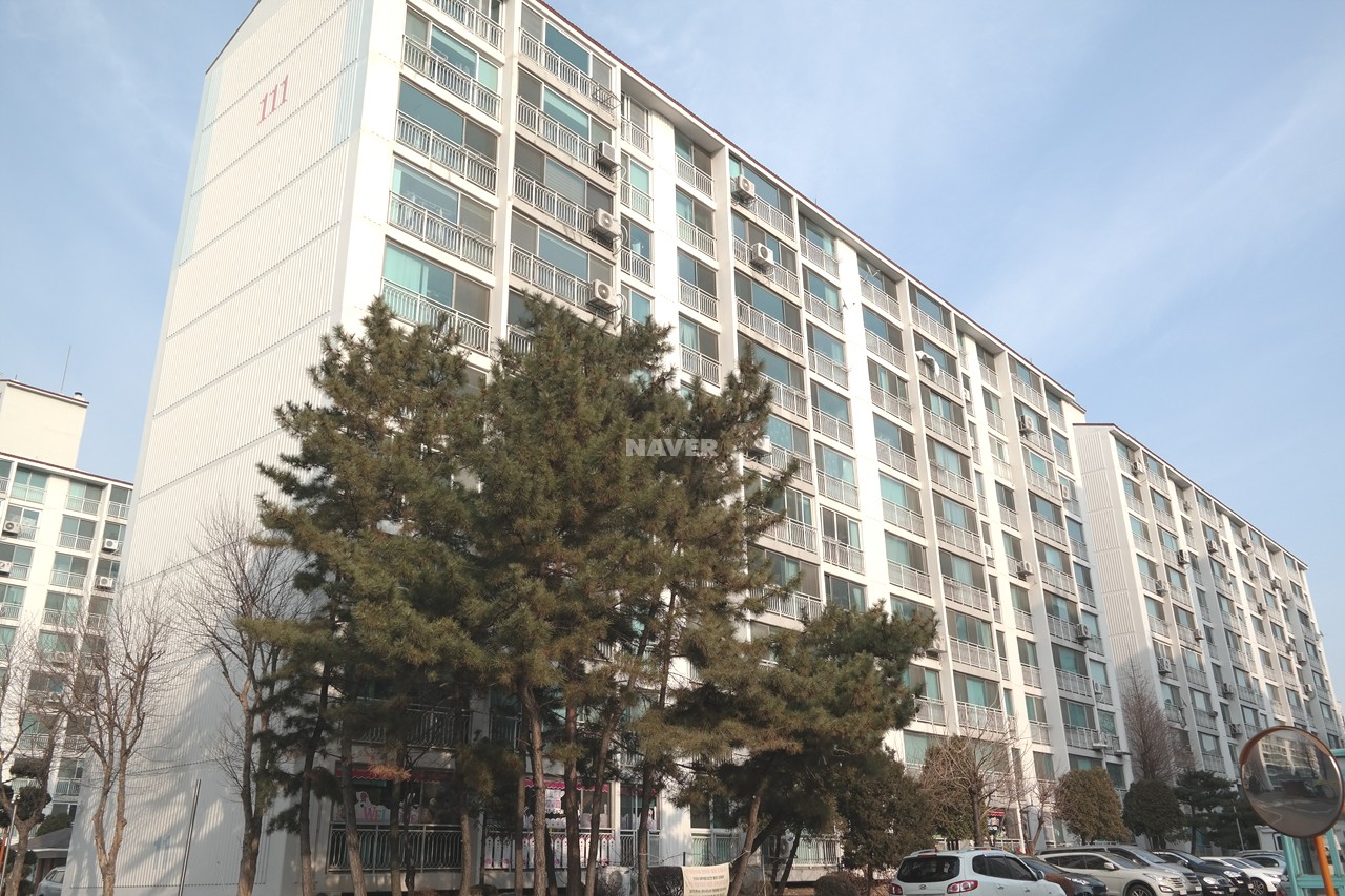 Building entrance with signage