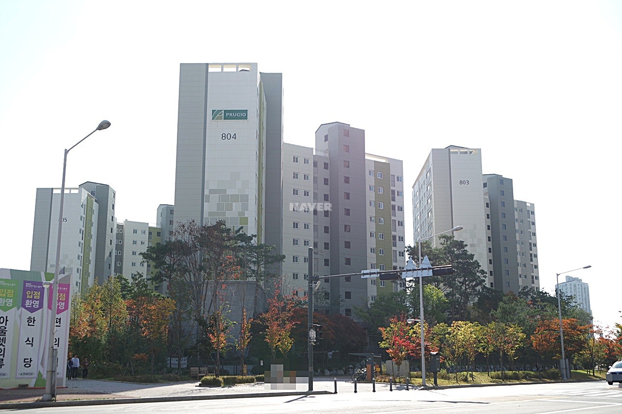 Building entrance with signage