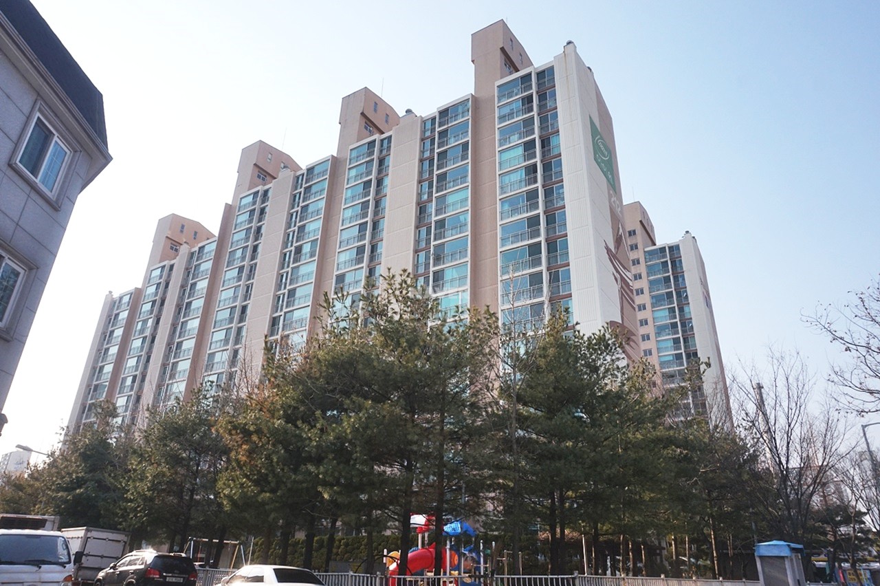 Building entrance with signage