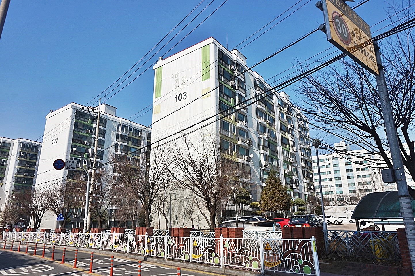Building entrance with signage
