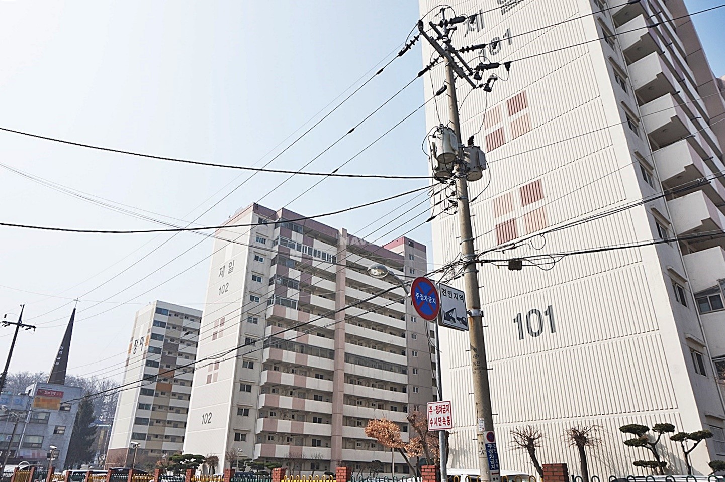 Building entrance with signage