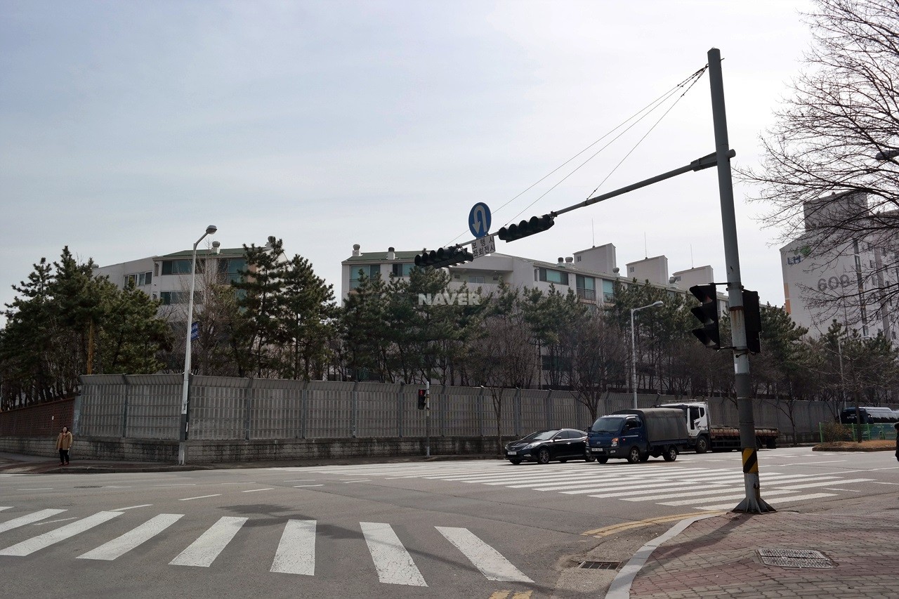 Building entrance with signage