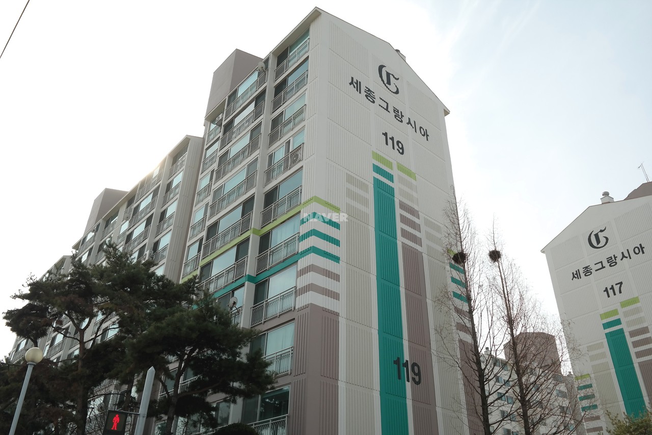 Building entrance with signage