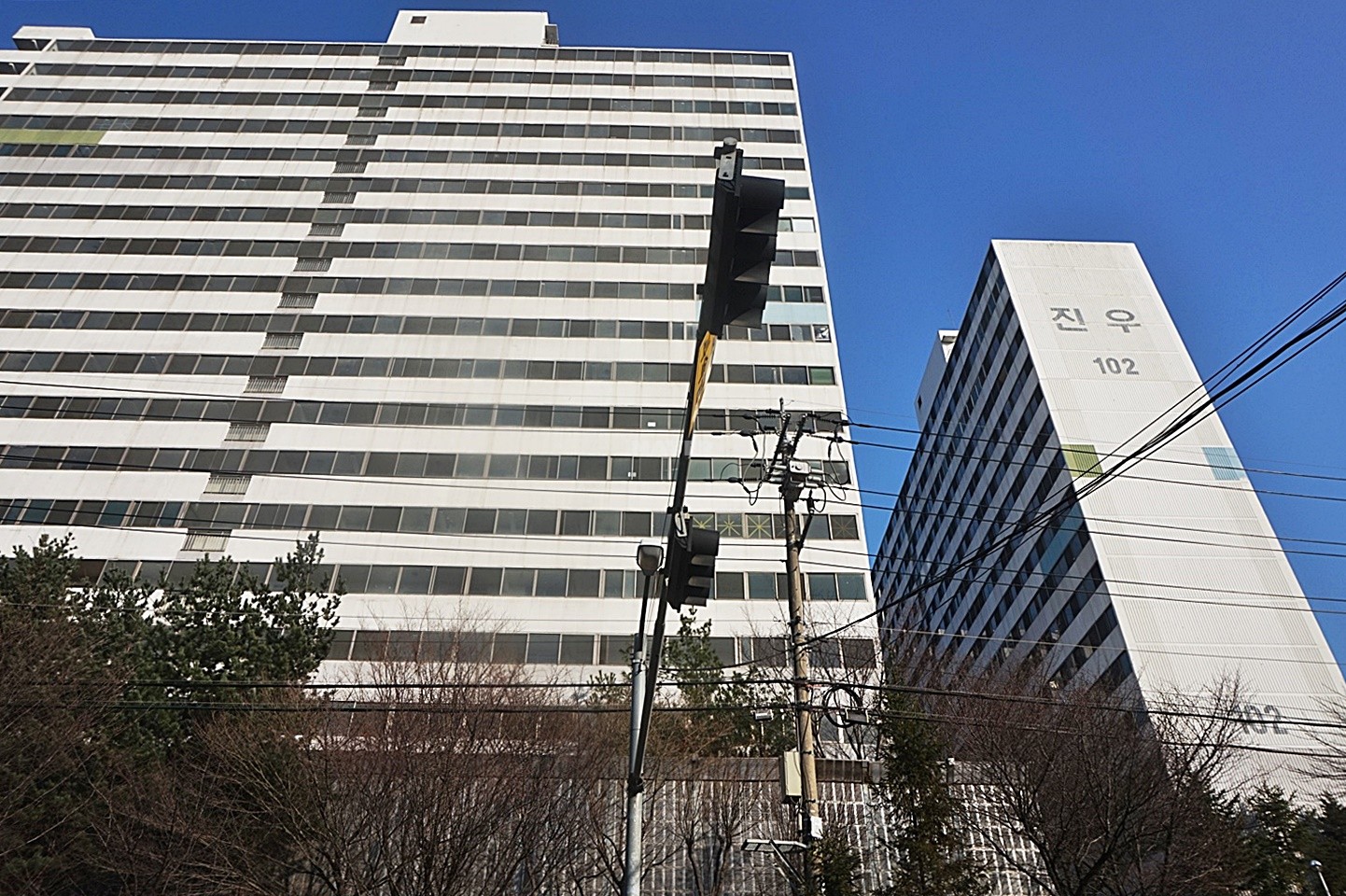 Building entrance with signage