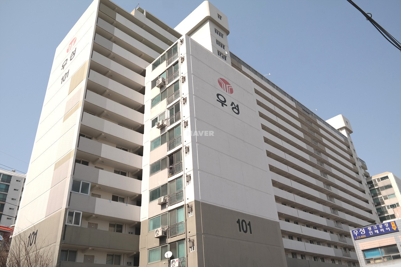 Building entrance with signage