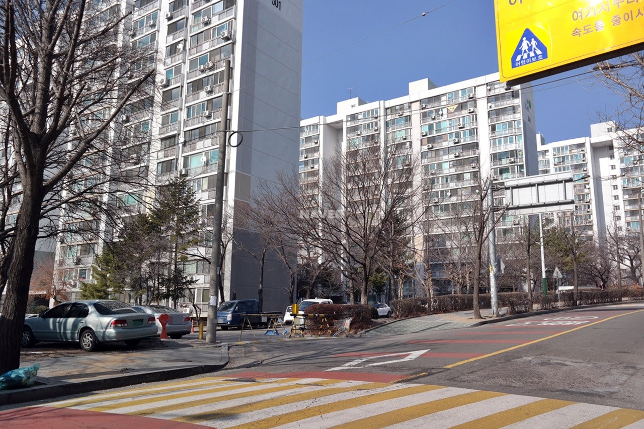 Building entrance with signage
