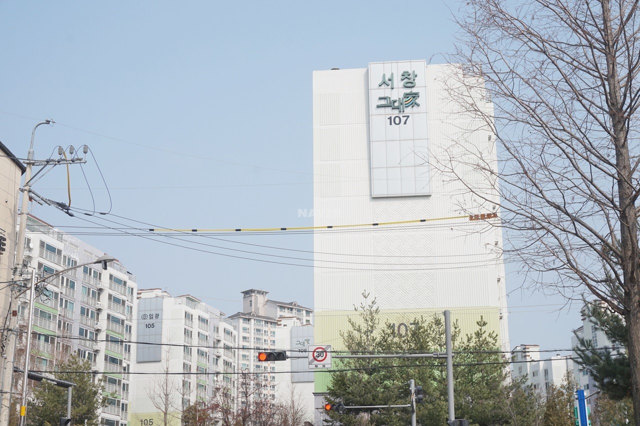 Building entrance with signage