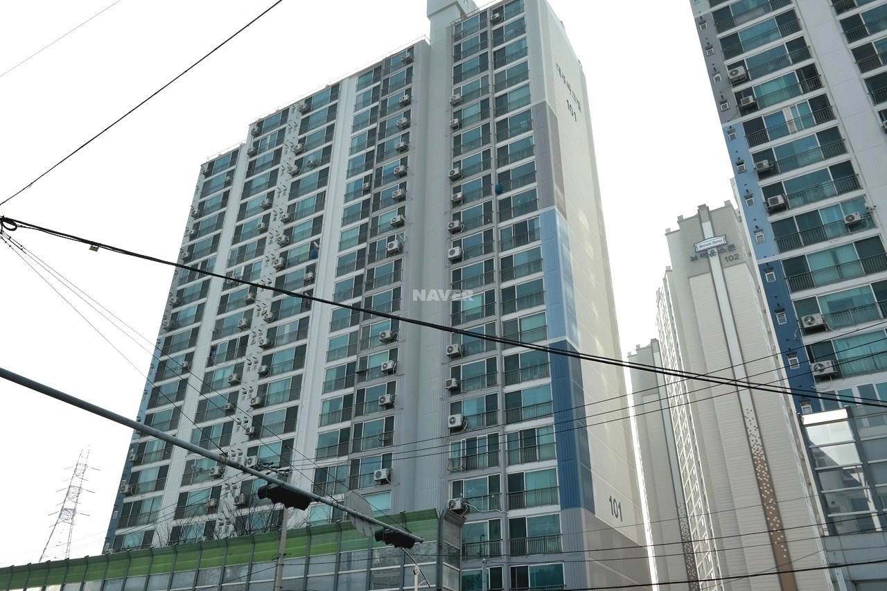 Building entrance with signage