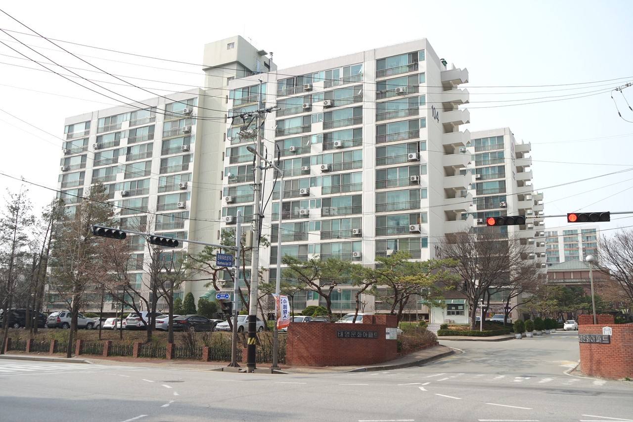 Building entrance with signage