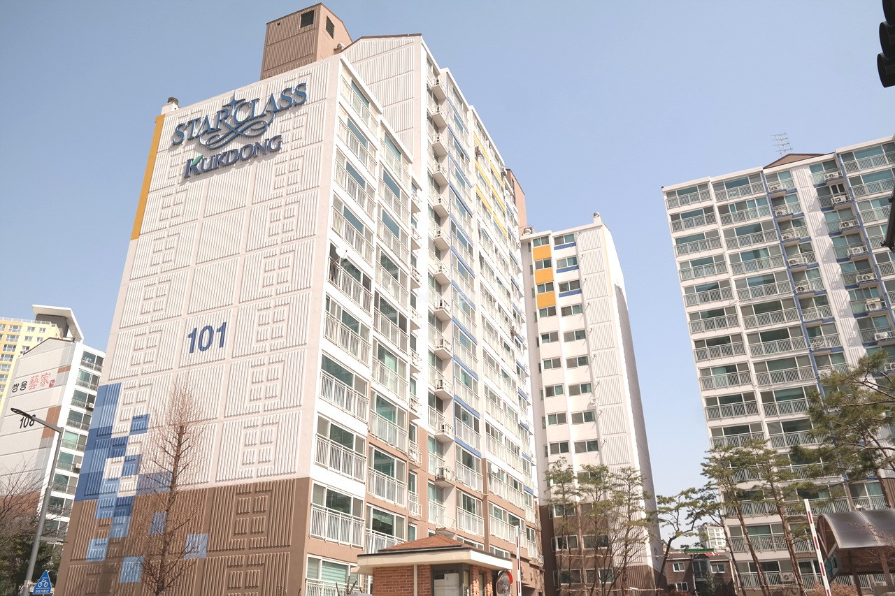 Building entrance with signage