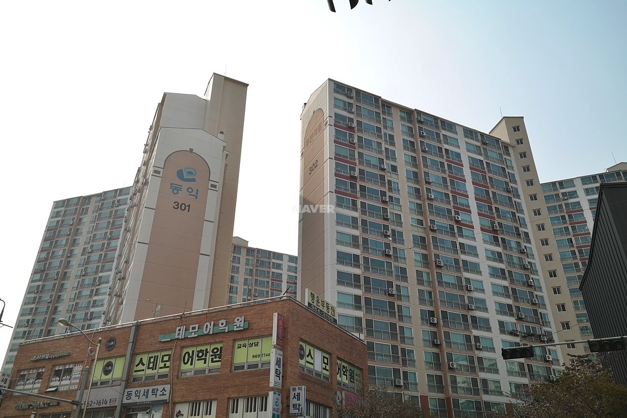 Building entrance with signage