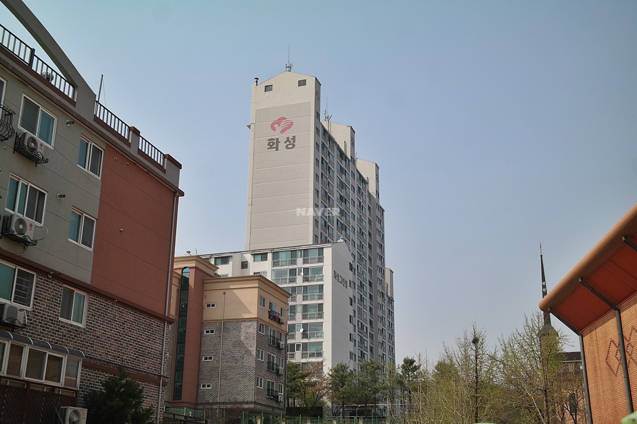 Building entrance with signage