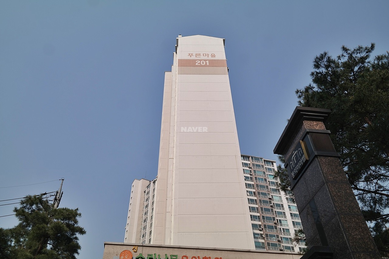 Building entrance with signage