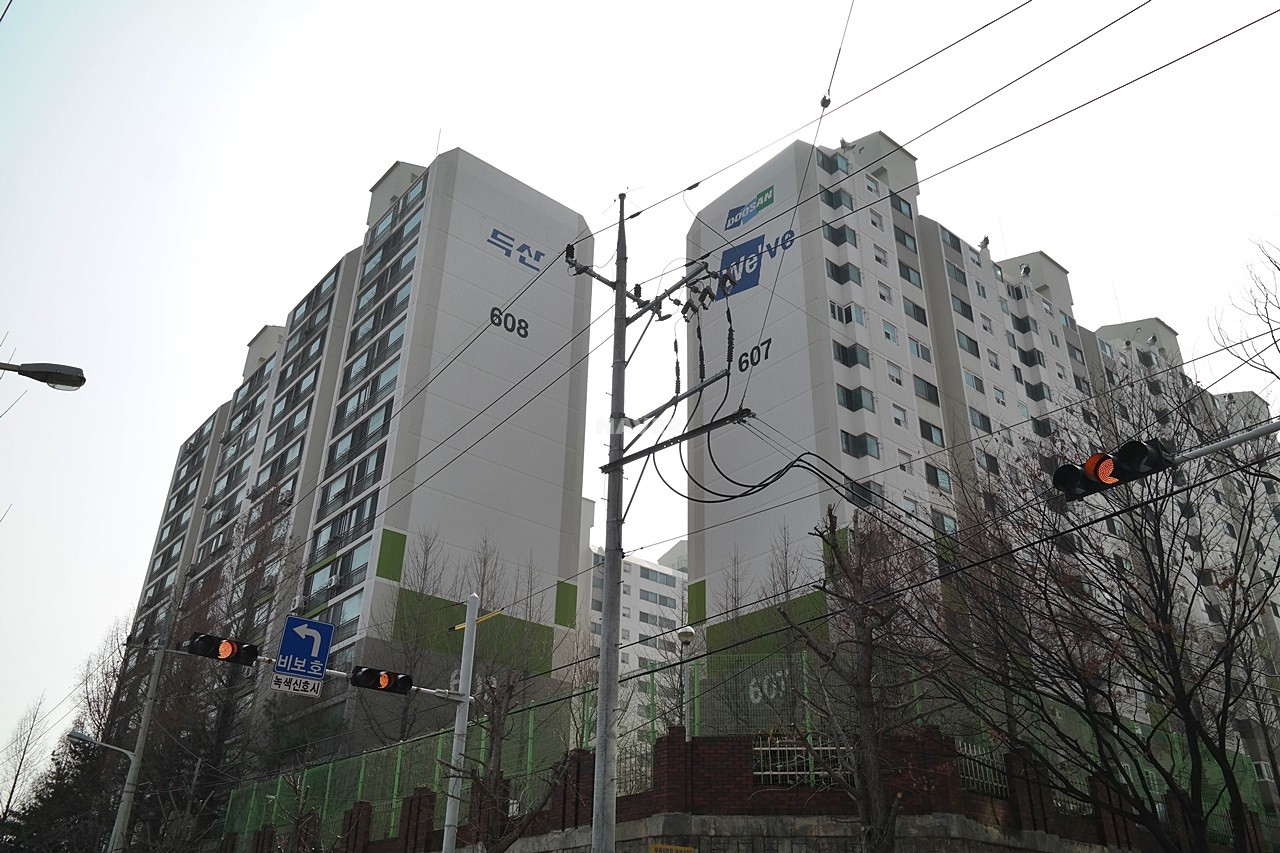 Building entrance with signage