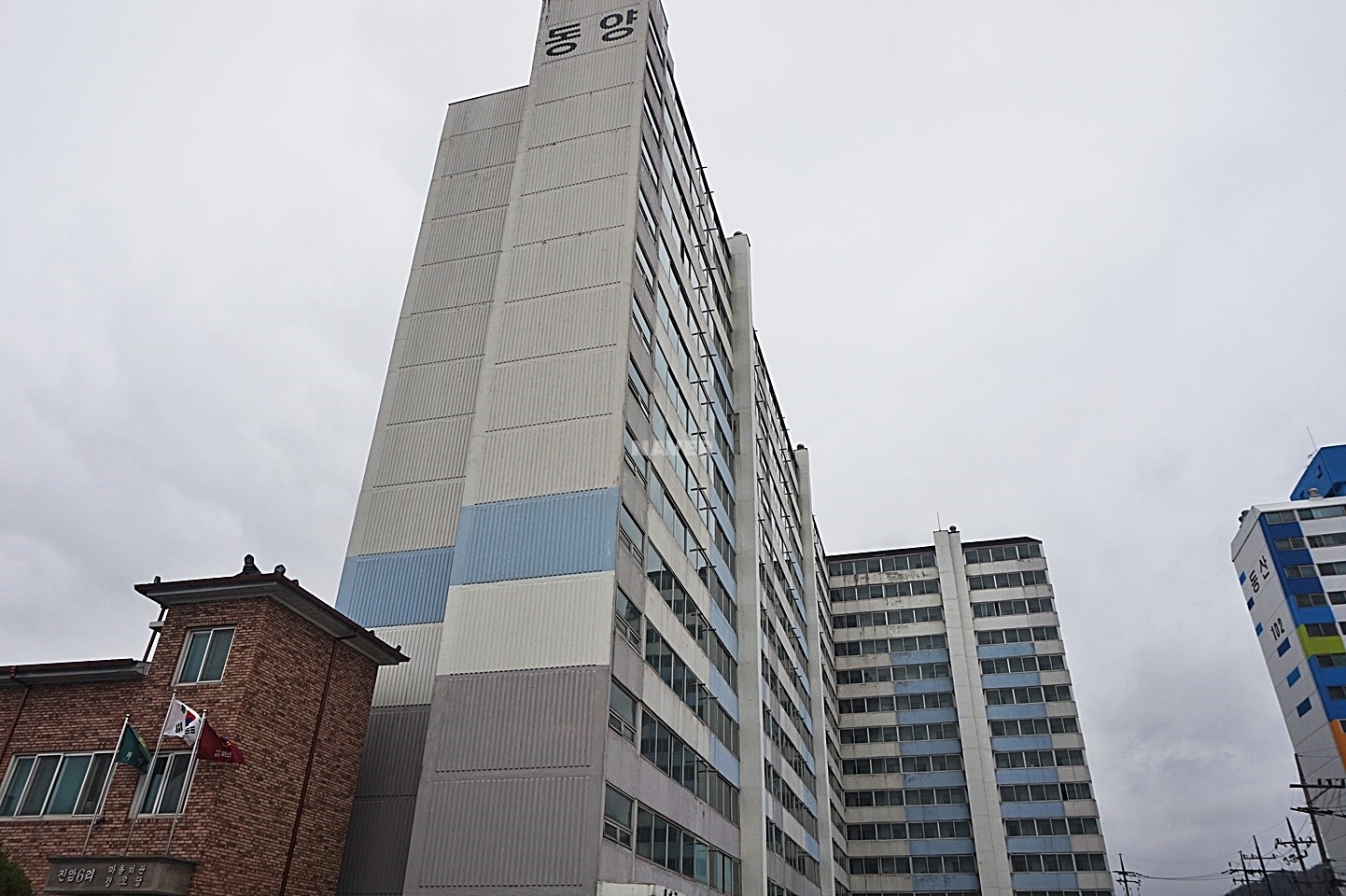 Building entrance with signage