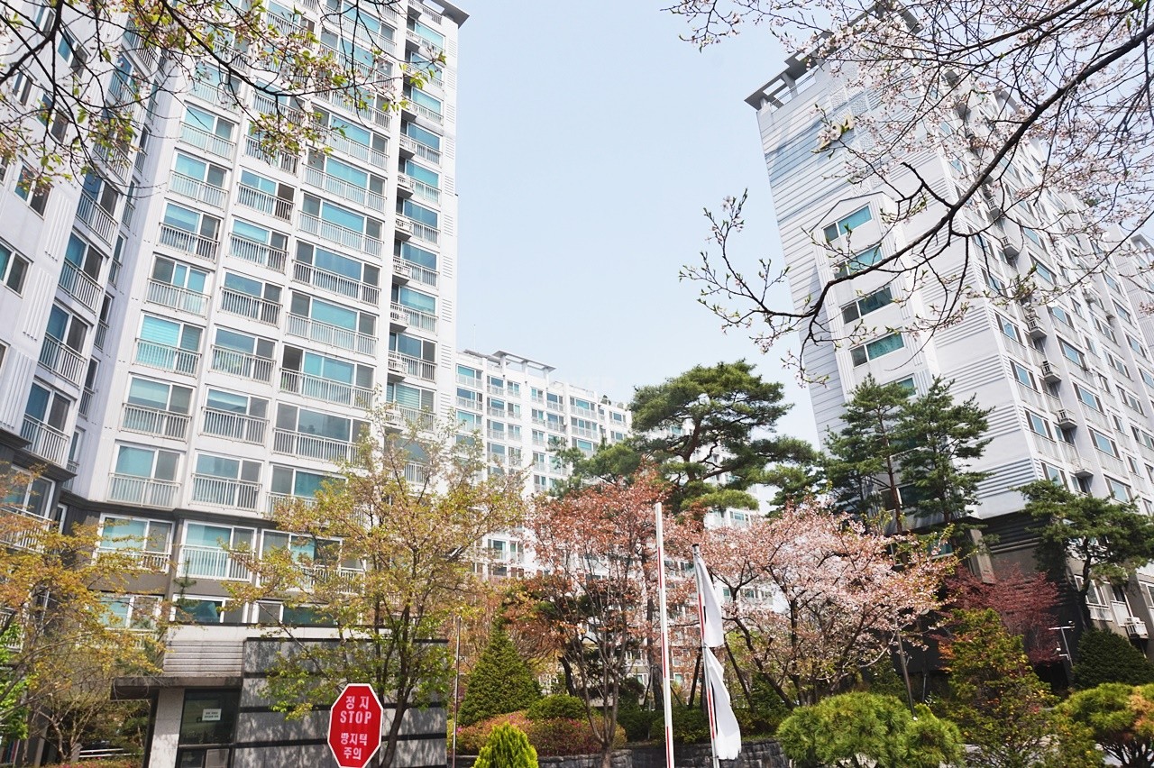 Building entrance with signage