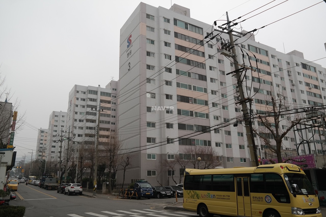 Building entrance with signage