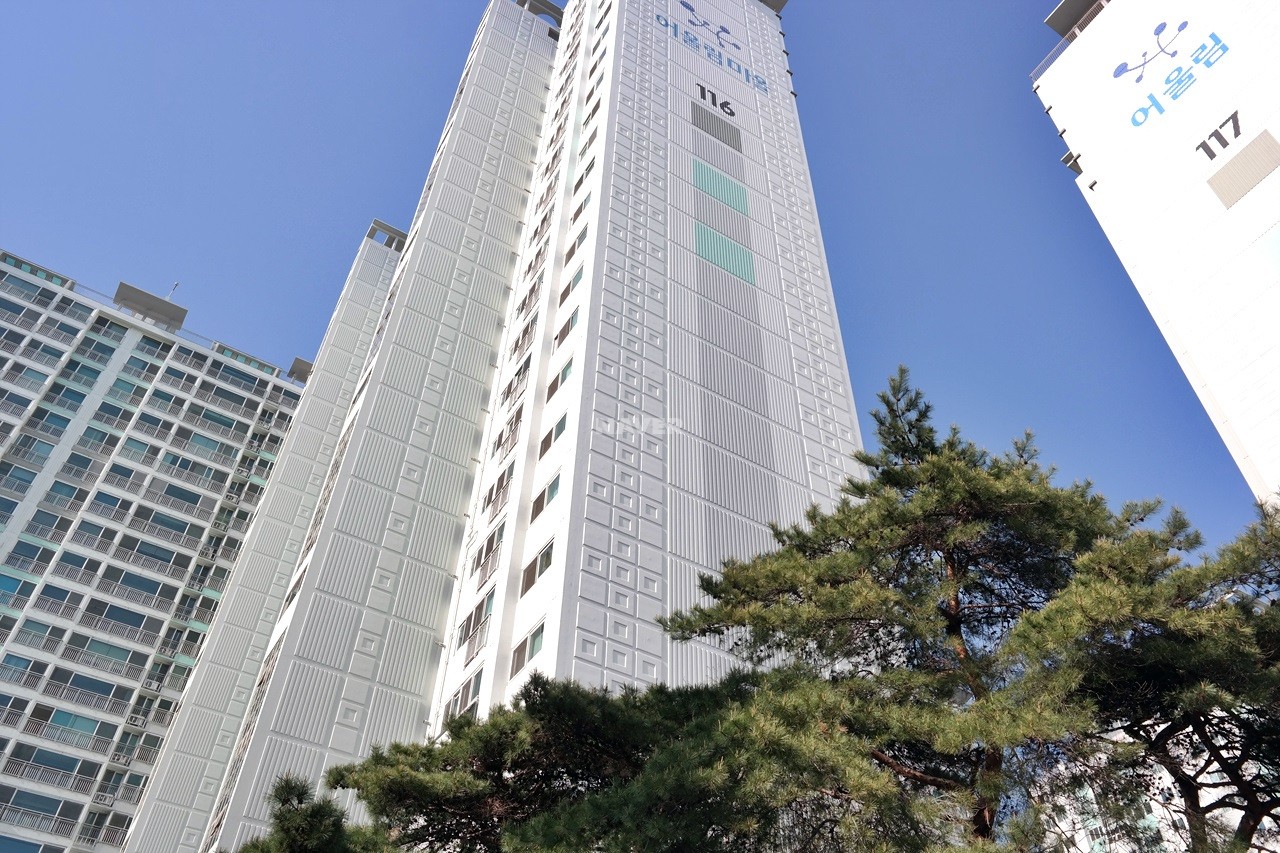 Building entrance with signage