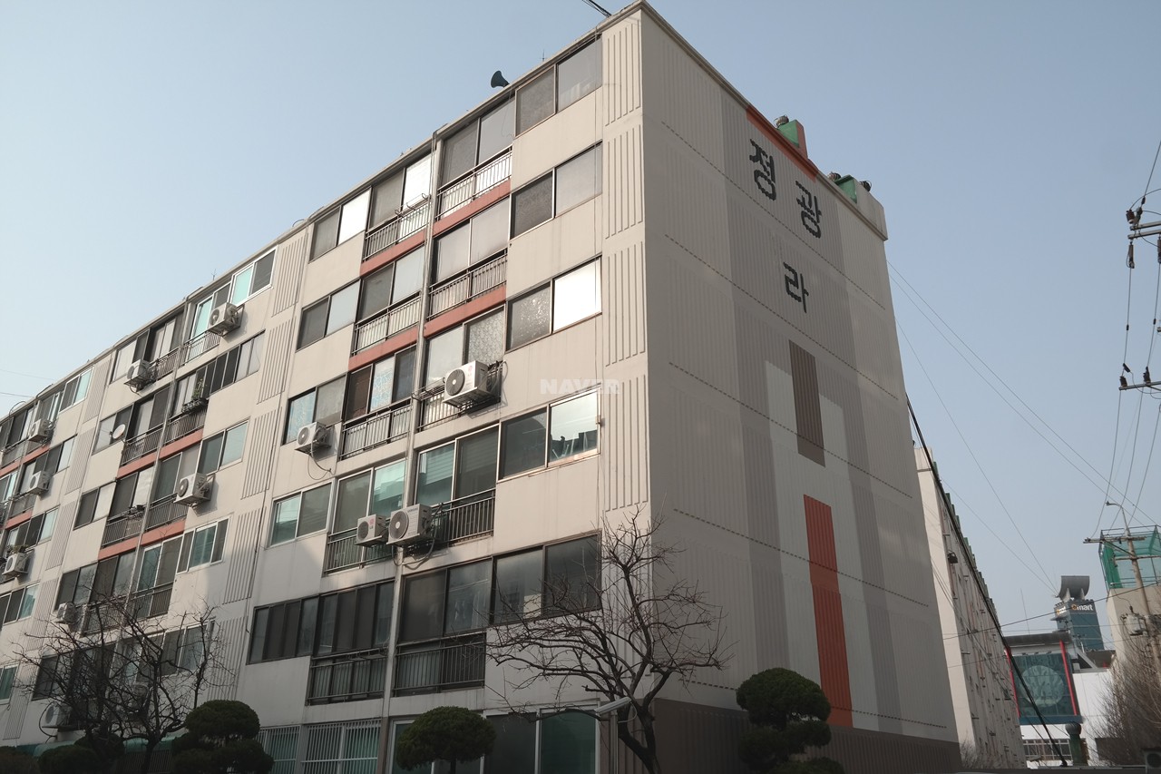 Building entrance with signage