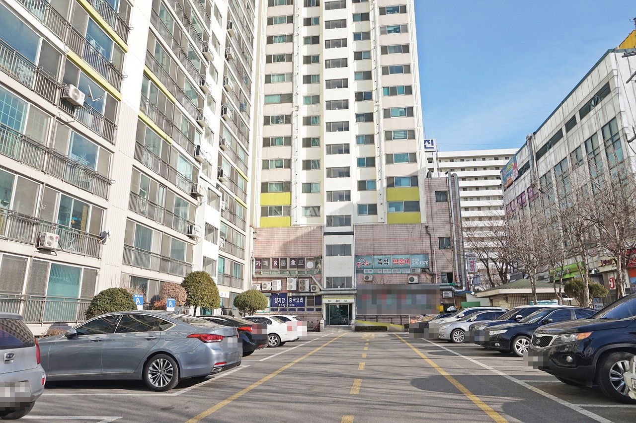 Building entrance with signage