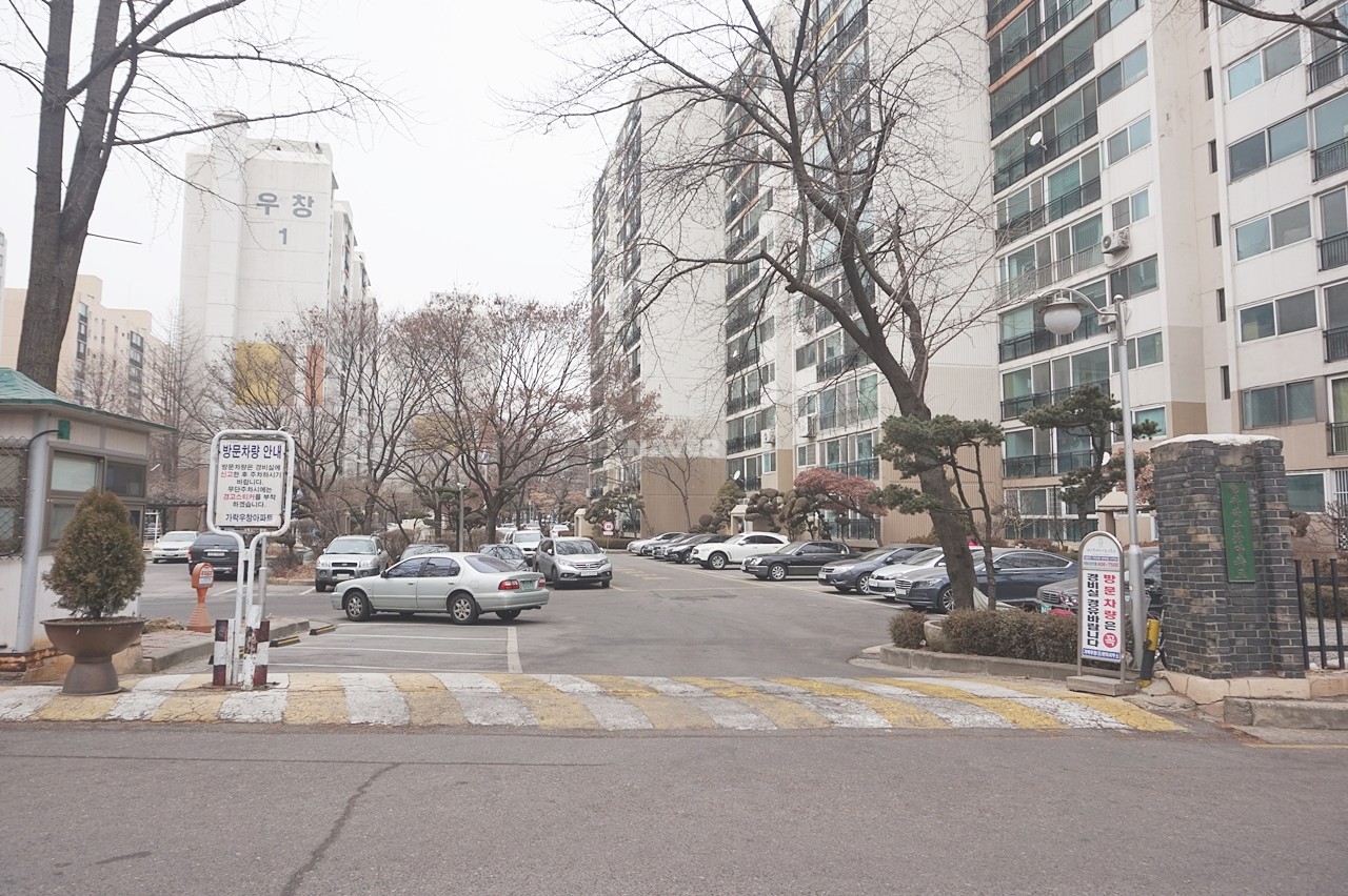 Building entrance with signage