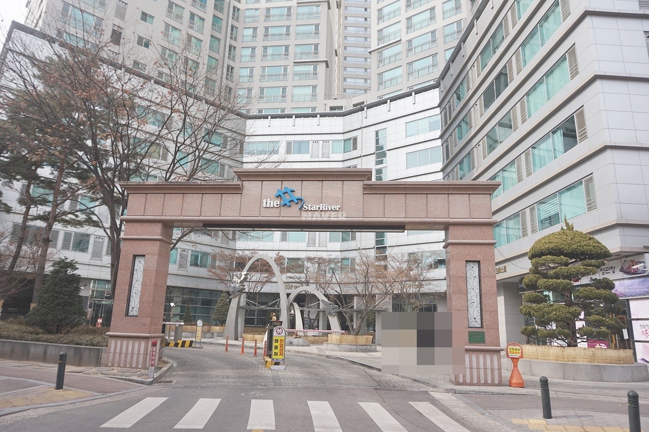 Building entrance with signage