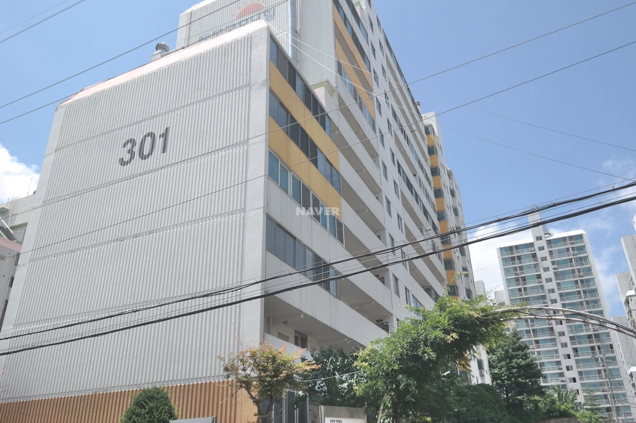 Building entrance with signage