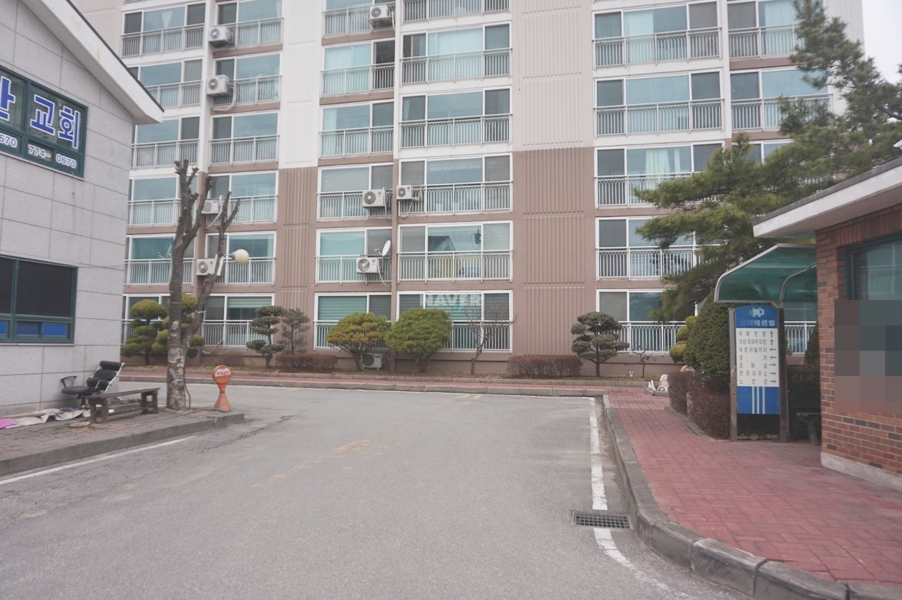 Building entrance with signage