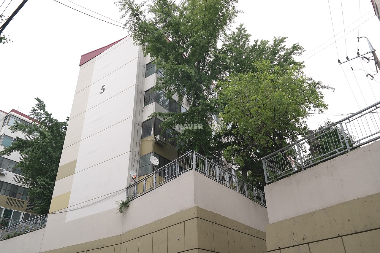Building entrance with signage