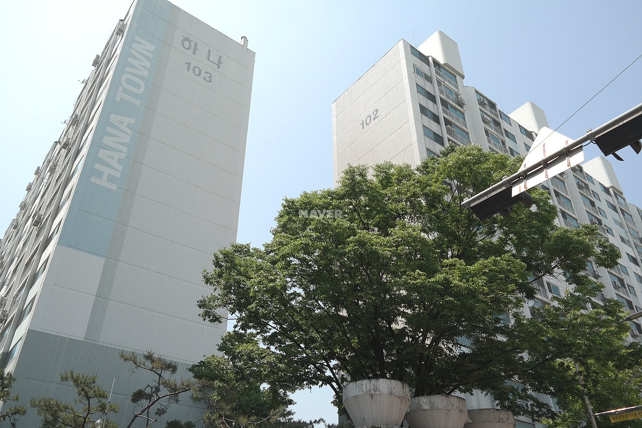 Building entrance with signage