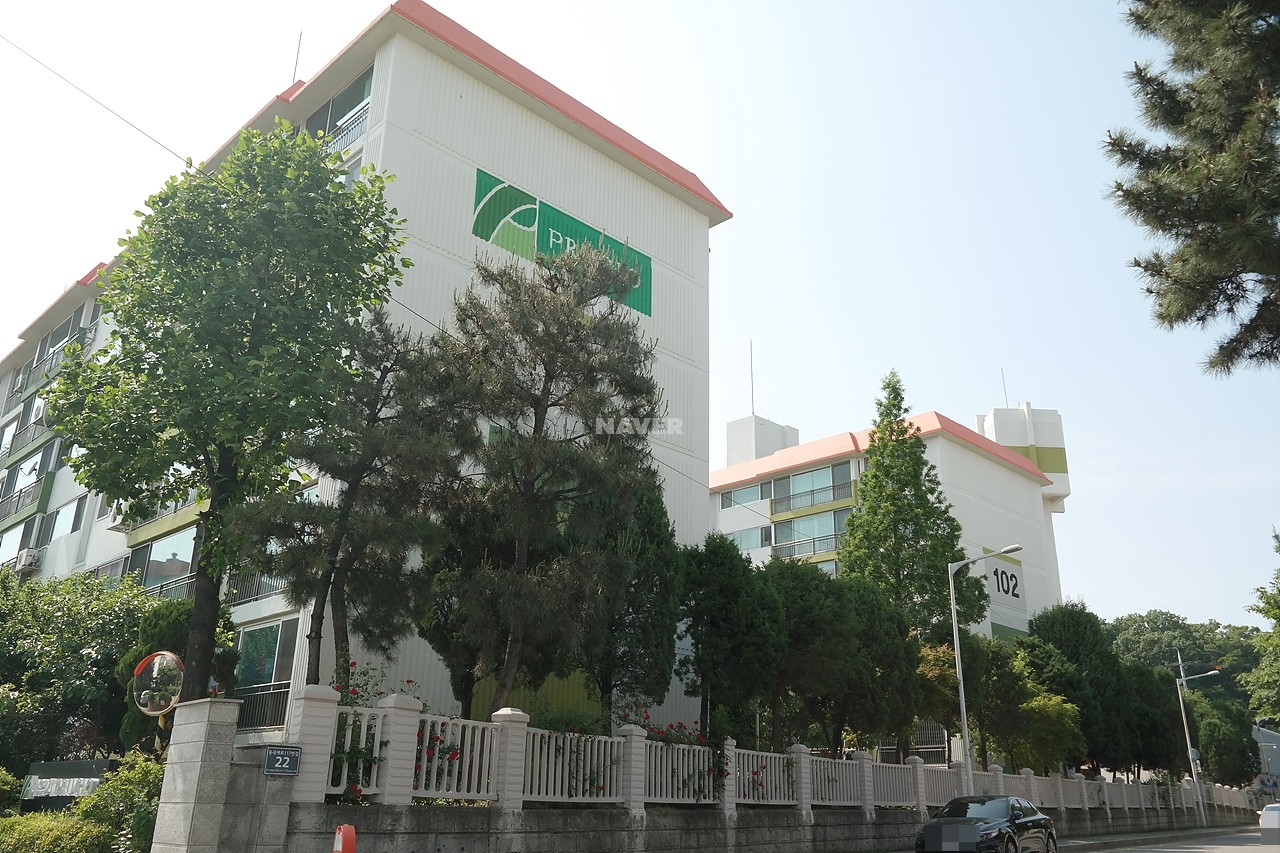 Building entrance with signage