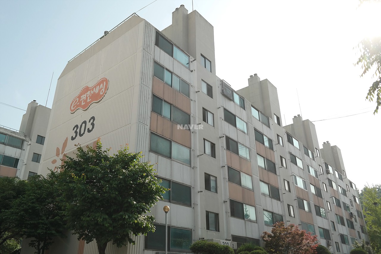 Building entrance with signage