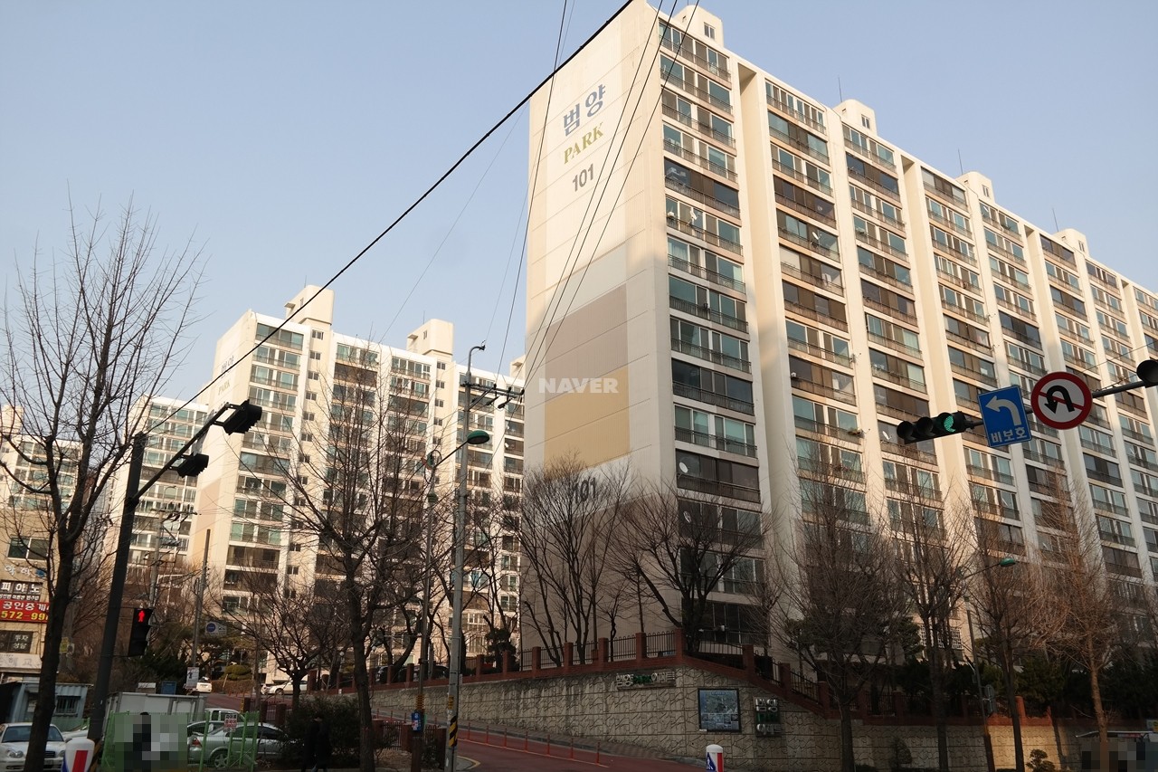 Building entrance with signage