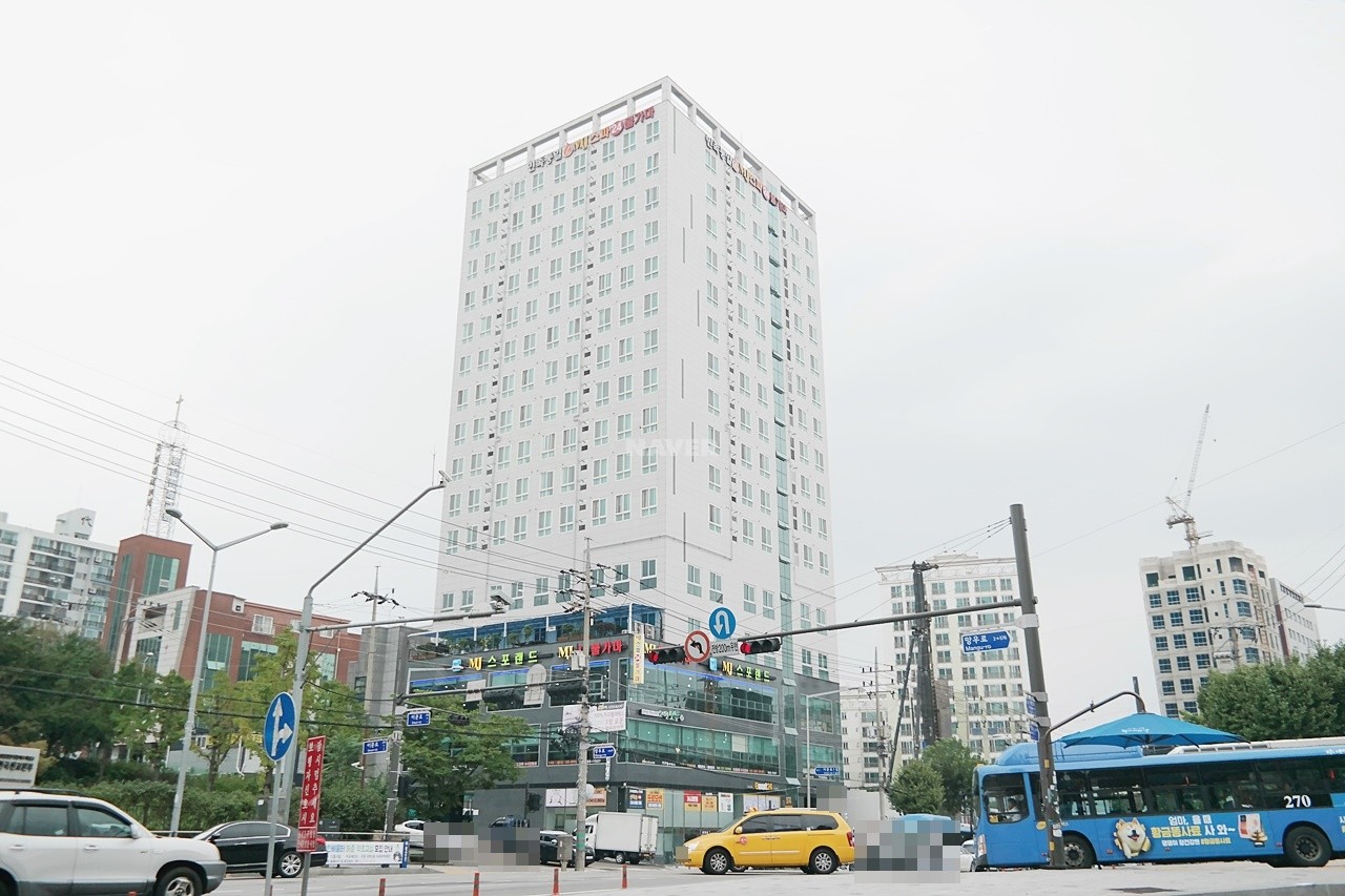 Building entrance with signage