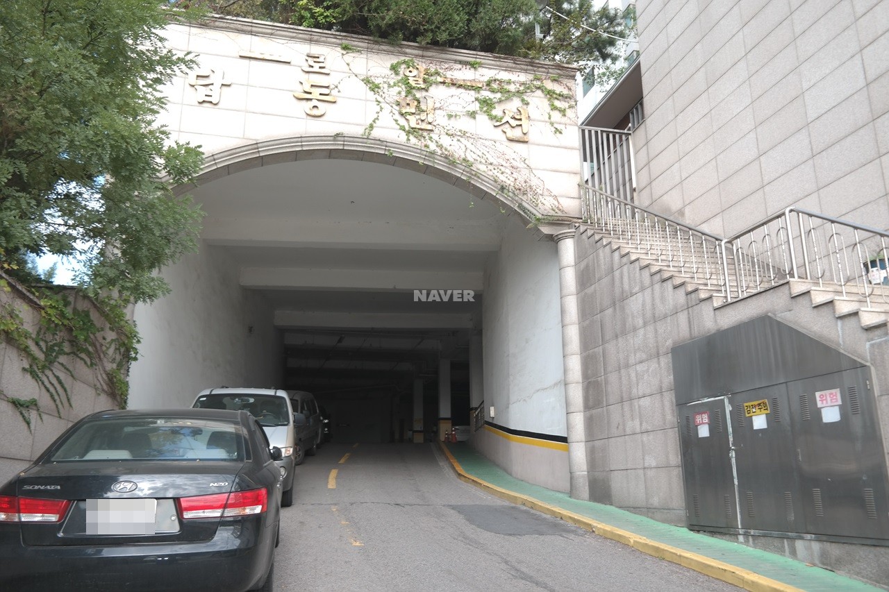 Building entrance with signage