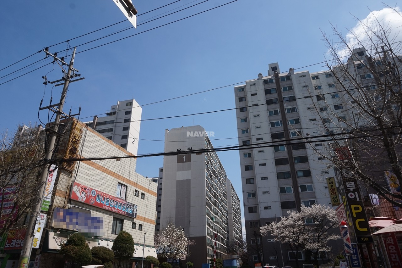 Building entrance with signage