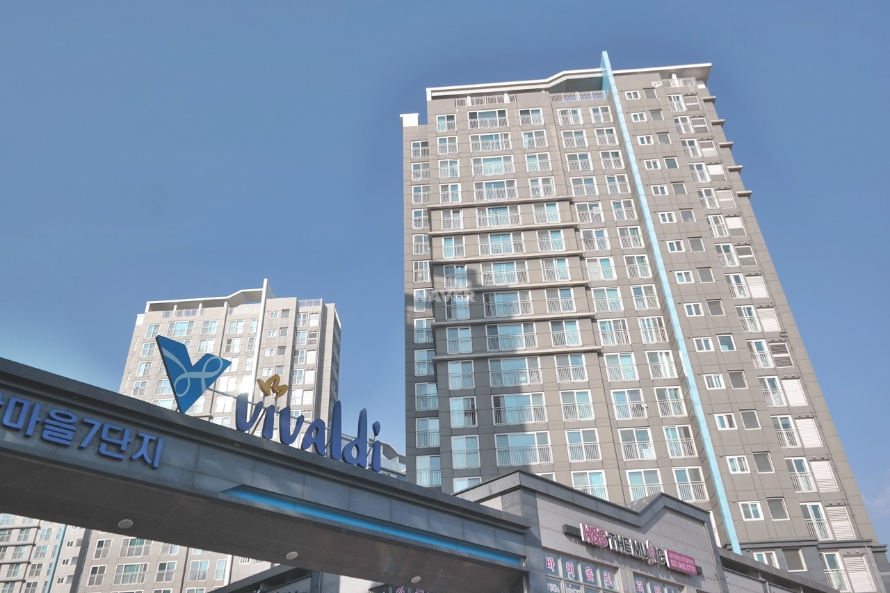 Building entrance with signage