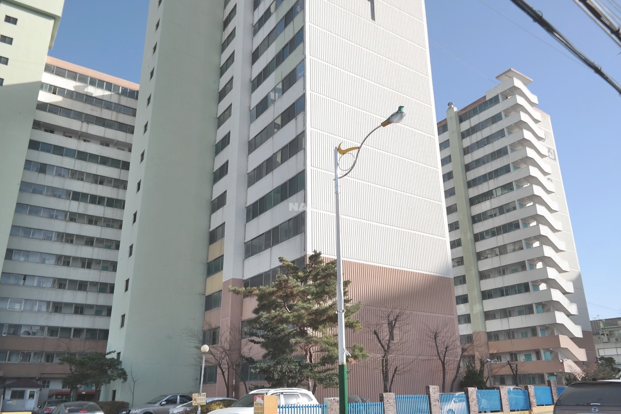 Building entrance with signage