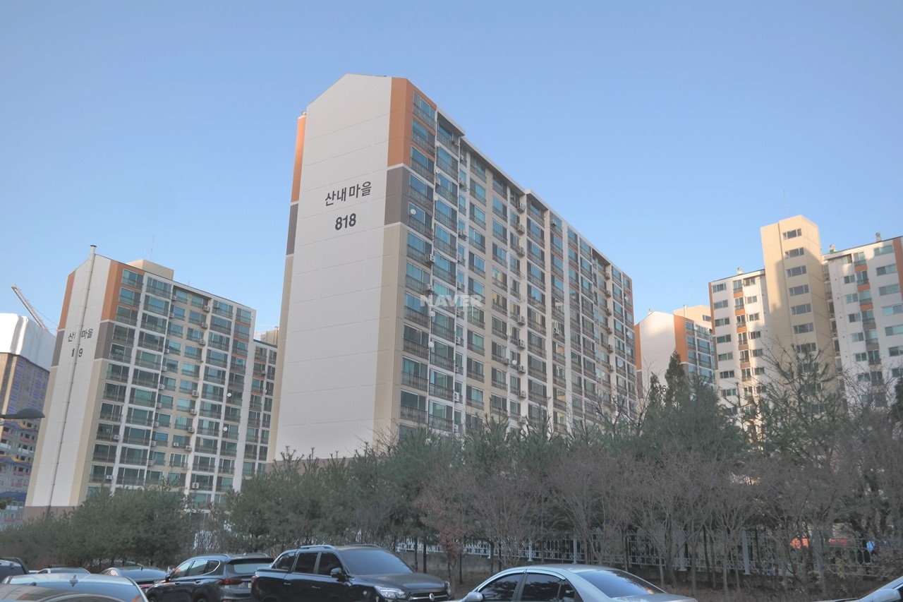 Building entrance with signage